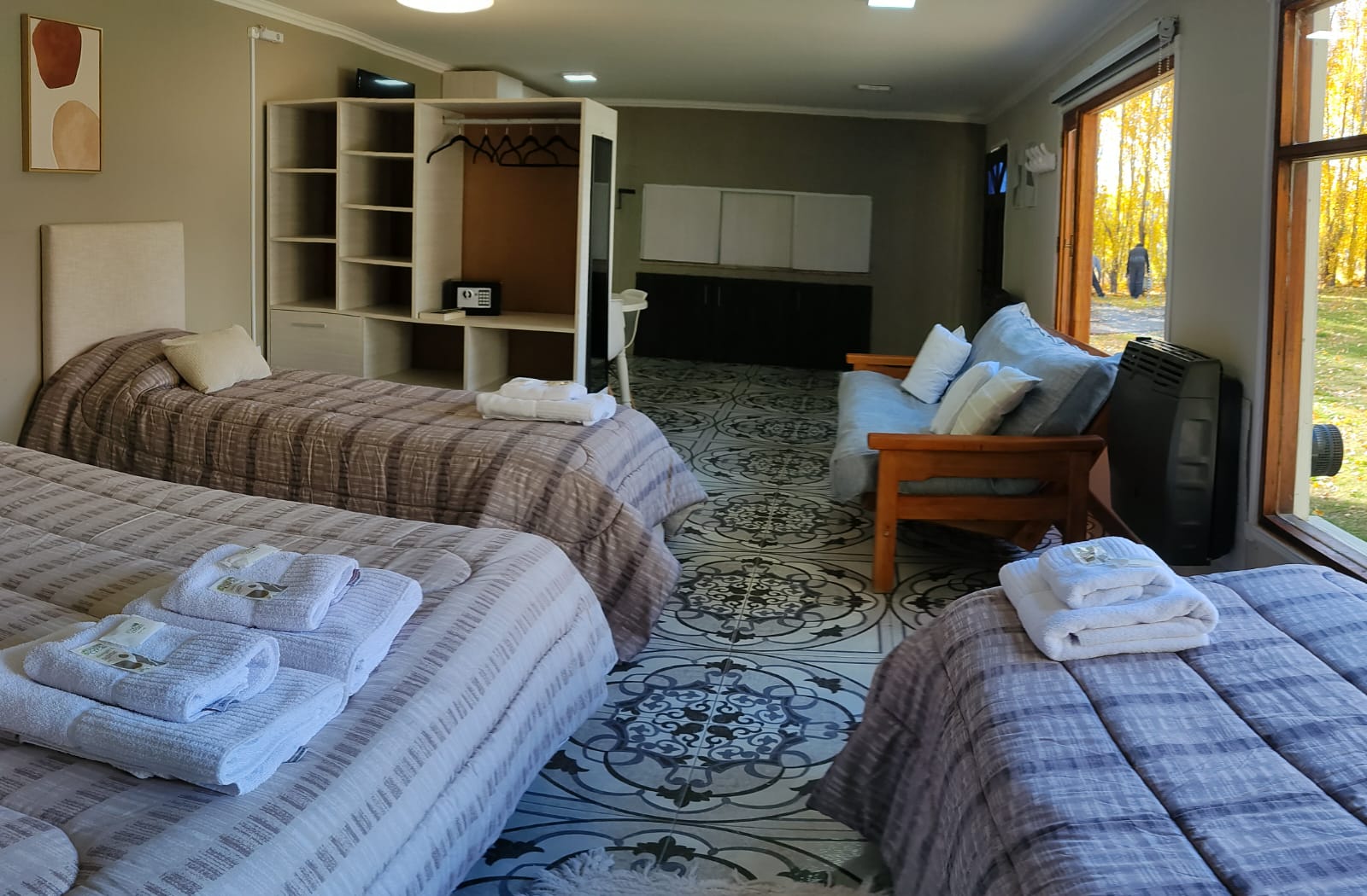 PHOTO-2025-04-24-14-55-41